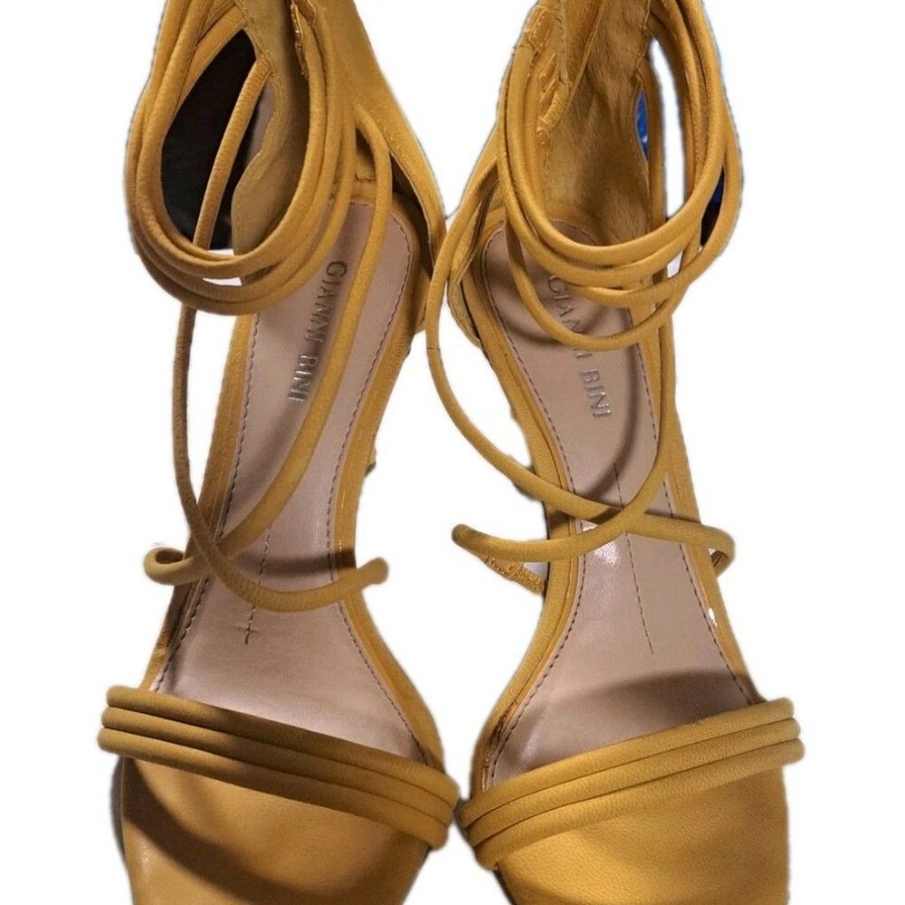 Gianni Bini Yellow Size 7.5 Criss Cross High Heel Shoes Yellow